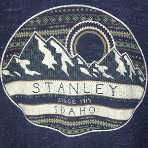 Tech Styles Stanley Idaho Souvenir Shirt Navy 3/4 Sleeve Lightweight Sweatshirt